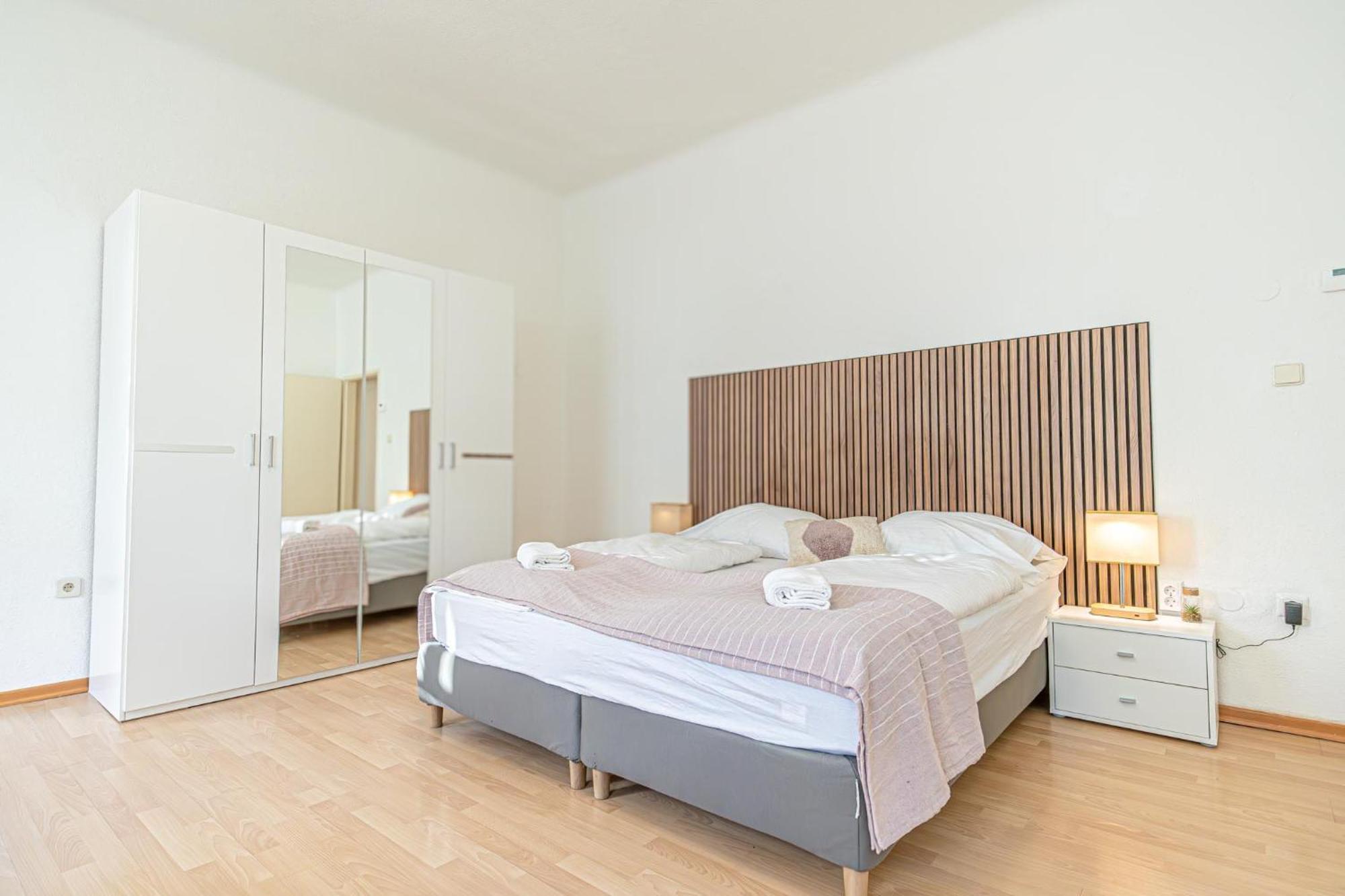Desirable 2Br - Bookable For Longstays In Lockdown B Wien Eksteriør bilde